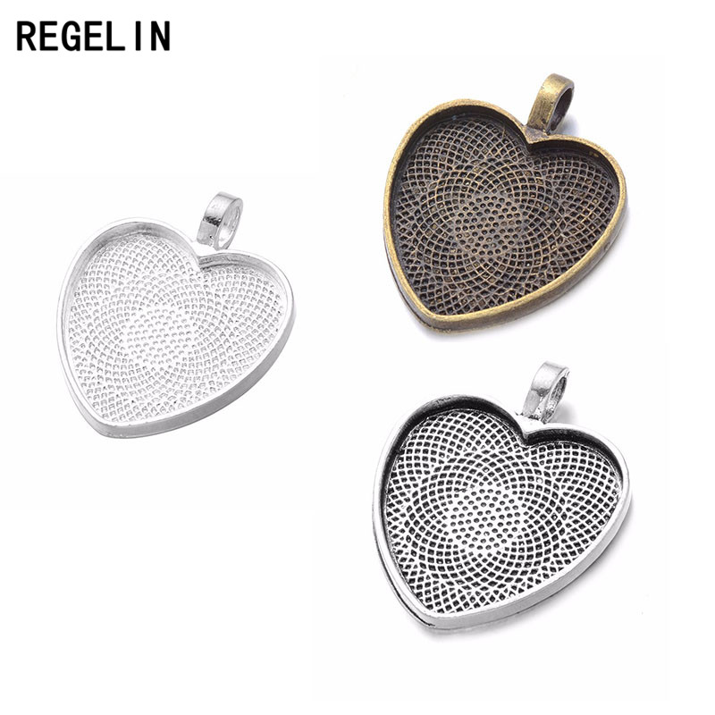 Bezels Set Pendant - REGELIN القلب كبوشن إعدادات الفضة مطلي