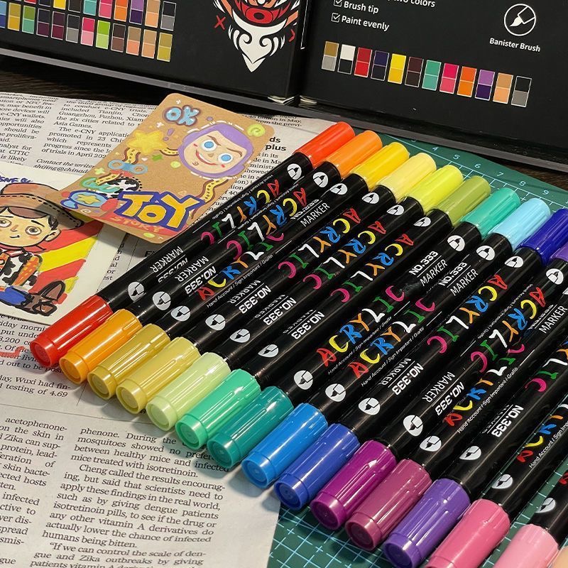 تستخدم فنًا احترافيًا 24-120 ل - مراجعة Copic Marker Classic وسعره